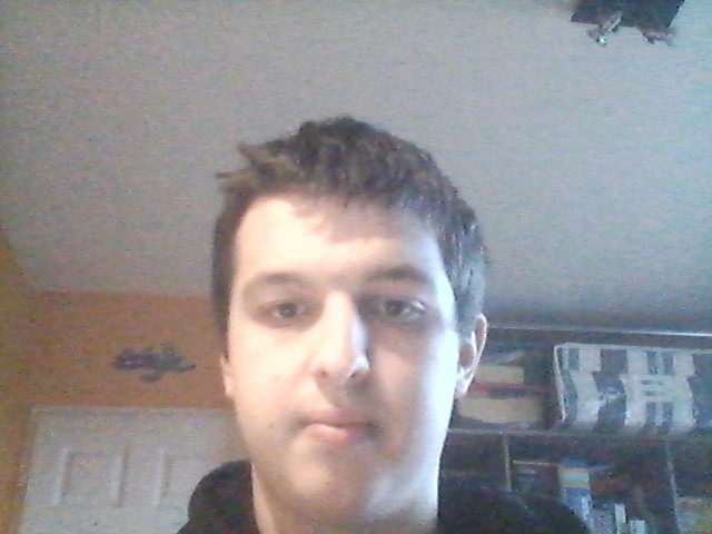 Profil de Naby, 20 ans, Pute à Greisch