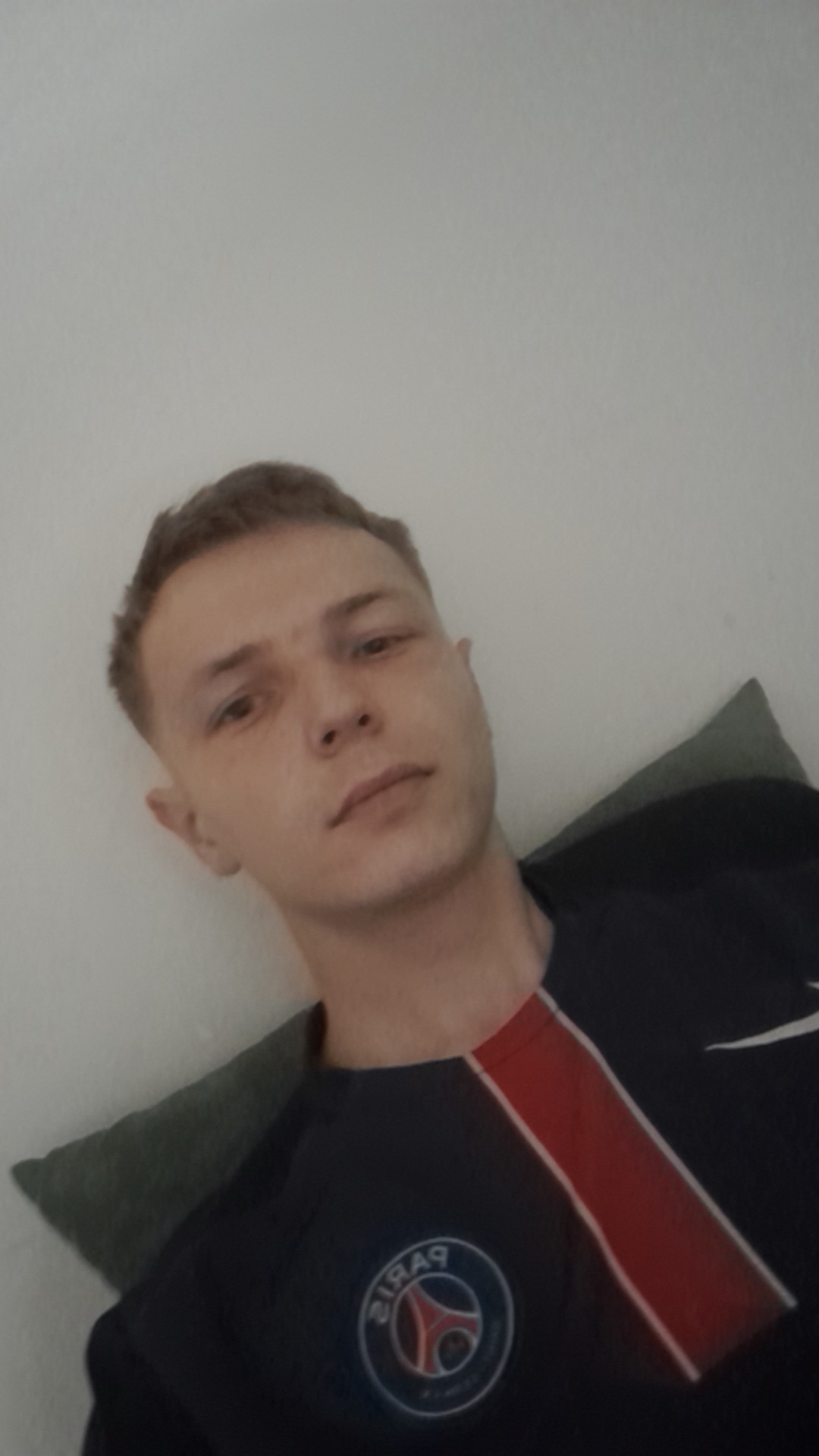 Profil de Adji, 24 ans, Pute à Girsterklaus