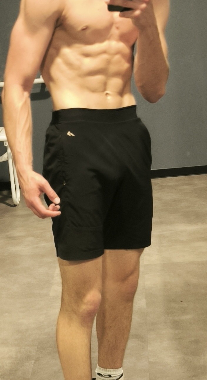 Profil de Moustafa, 19 ans, Pute à Assel