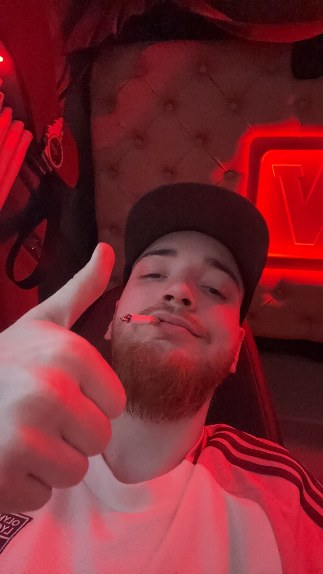 Profil de Houssam, 27 ans, Pute à Colbette