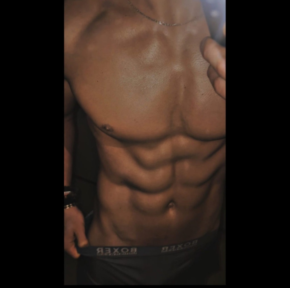 Profil de Babacar, 24 ans, Pute à Reuler